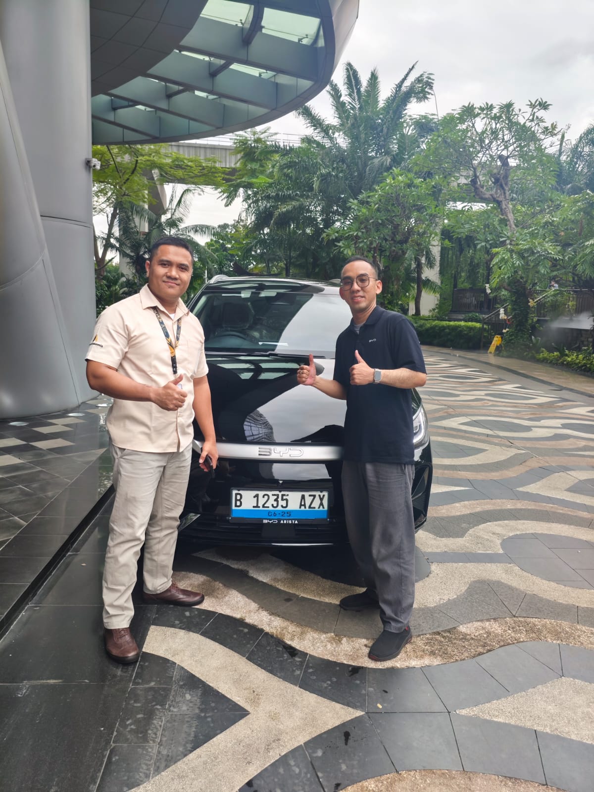 Customer BYD